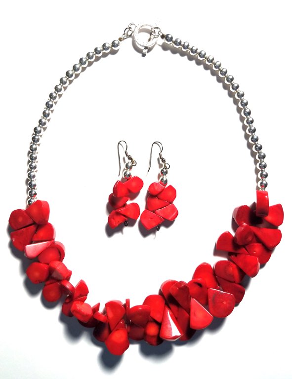 Coral Tear Stone Necklace M143